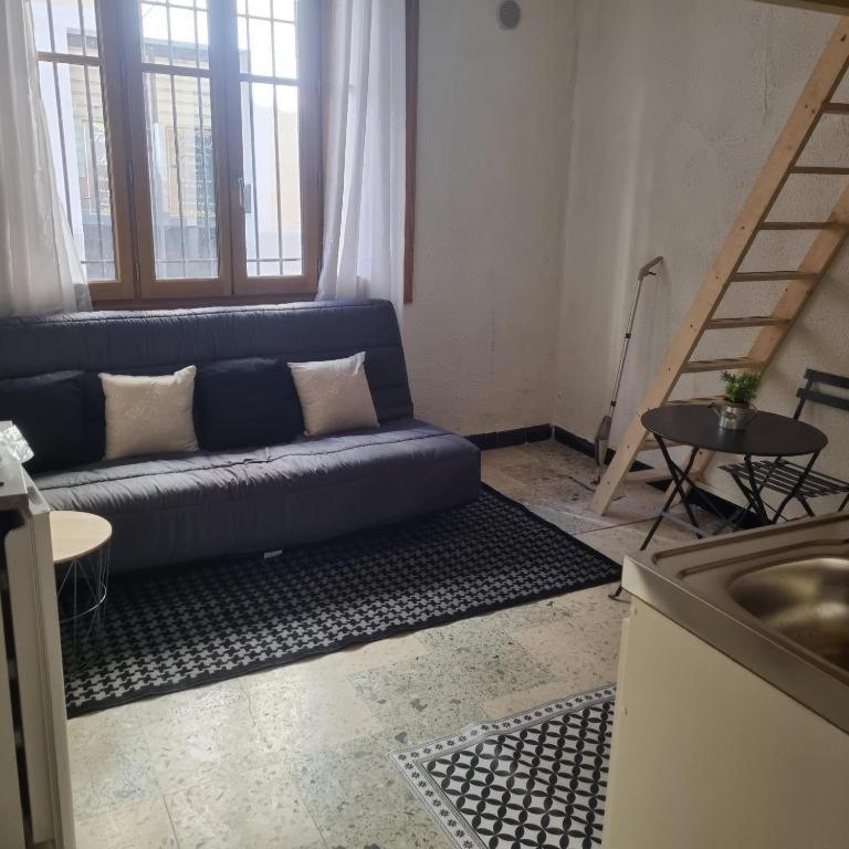 Beau Studio En Centre Ville 纳博讷 外观 照片